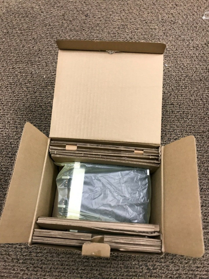 new 1PC  Panasonic MCDLN35SG AC Servo Drive In Box ping