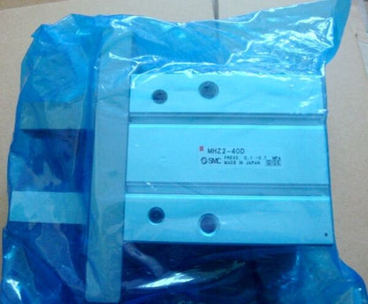 1PC SMC MHZ240D - SMC