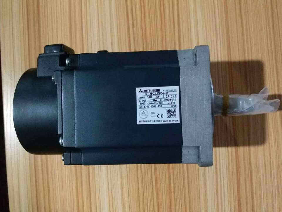 new 1PC Mitsubishi HF-KP73JKW04-S2 Servo Motor In Box HF-KP73JKW04-S2 - MITSUBISHI
