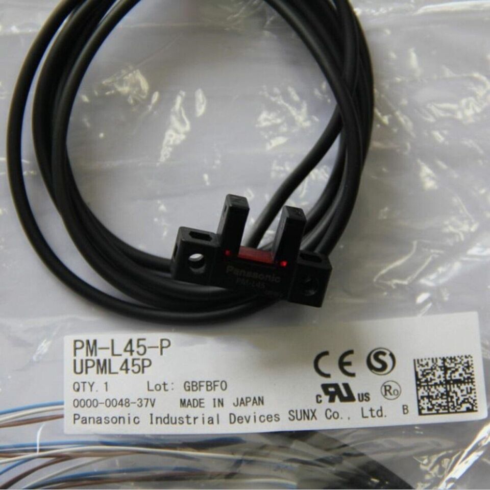 new Panasonic PM-L45-P Photoelectric Sensor 1PC  PML45P