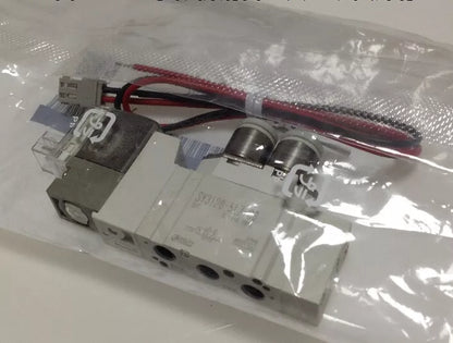 1PC SMC SY31205LZC6 Solenoid Valve - SMC