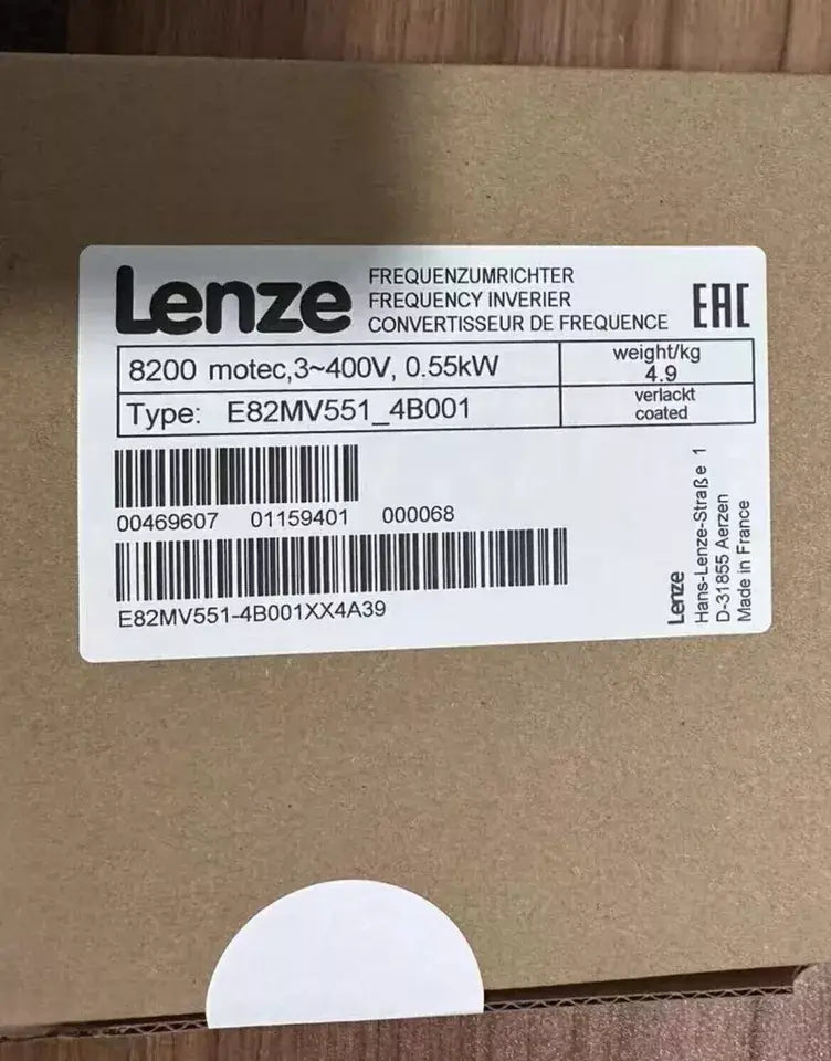 new LENZE E82MV551-4B001 Inverter  One ping E82MV551_4B001