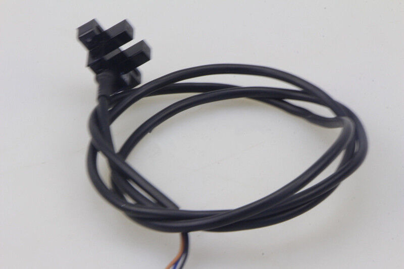 new Omron EE-SPX305-W2A Photoelectric Switch One EESPX305W2A - OMRON
