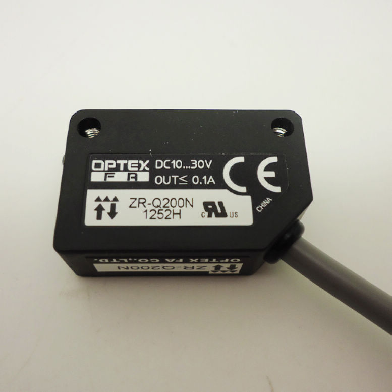 new One  OPTEX Photoelectric Switch ZR-Q200N In Box