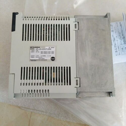 new 1PC Mitsubishi MR-J2S-200CP-S084 Serve Drive In Box ping - MITSUBISHI