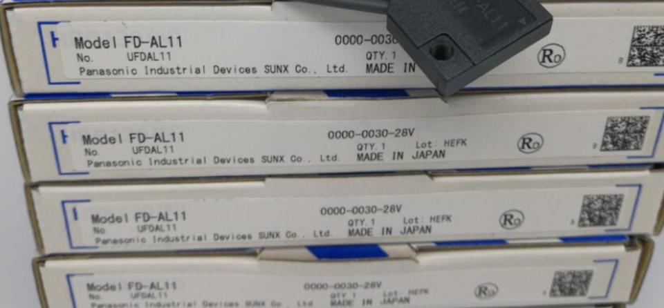 New 1-Piece Panasonic FD-AL11 Fiber Optic Sensor in Box - PANASONIC