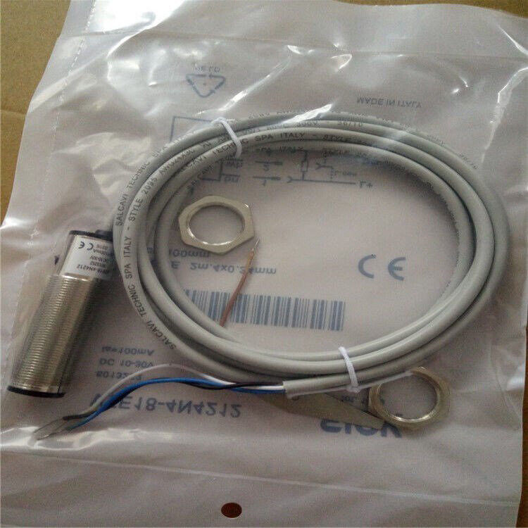 new SICK VTE18-4N4212 Photoelectric Switch One VTE184N4212 - SICK