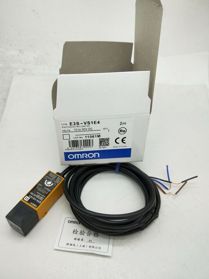new Omron E3S-VS1E4 Photoelectric Switch One E3SVS1E4 - OMRON