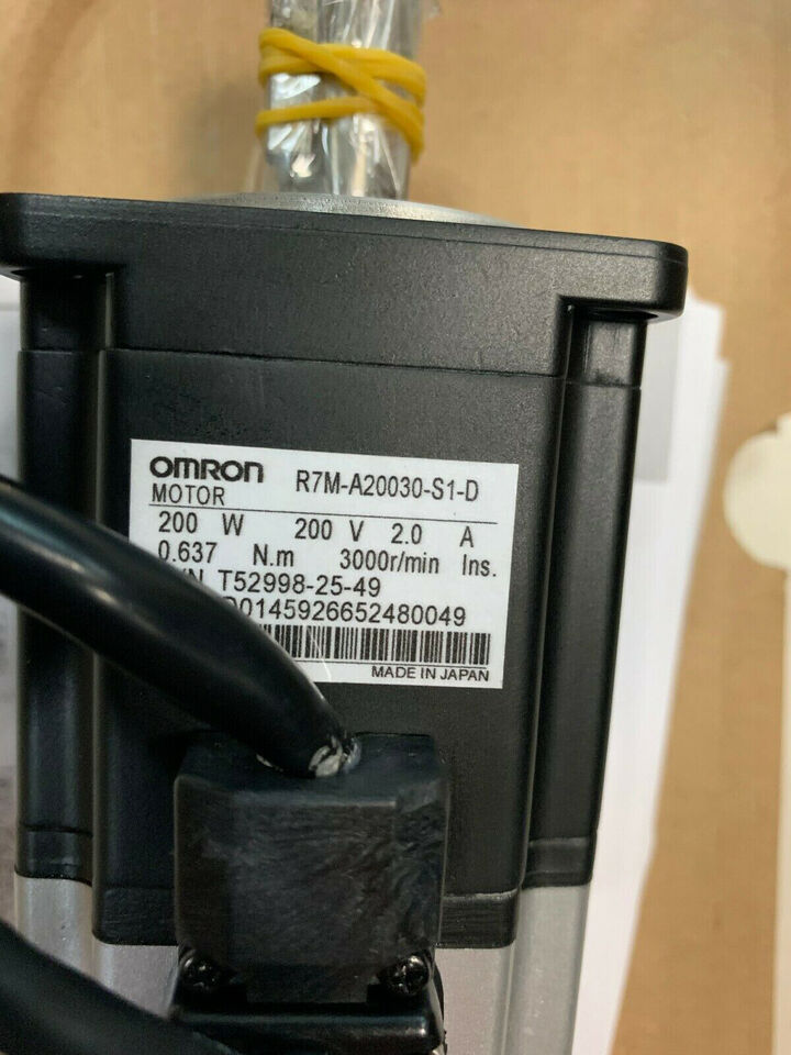 new 1PC Omron R7M-A20030-S1-D R7MA20030S1D Servo Motor In Box ping - OMRON