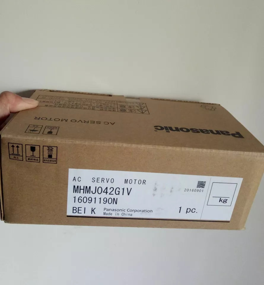 Panasonic MHMJ042G1V Servo Motor - PANASONIC