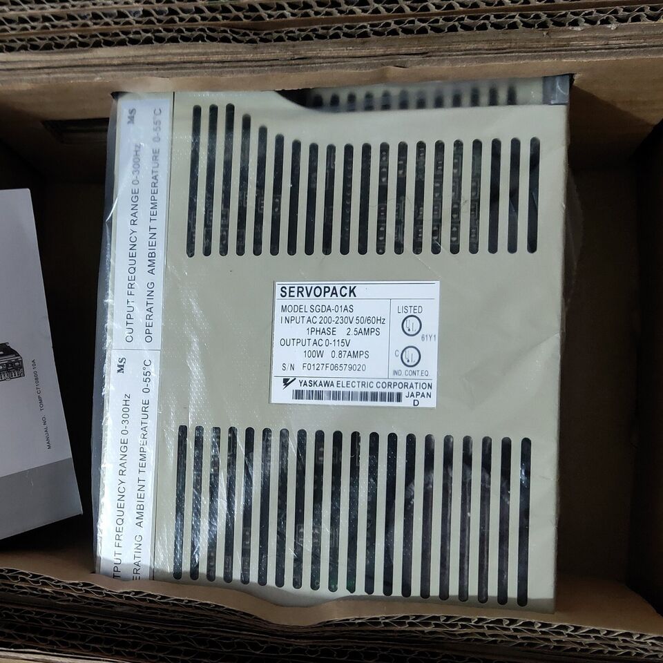 new 1PC  YASKAWA SGDA-01AS SGDA01AS Servo Driver In Box ping