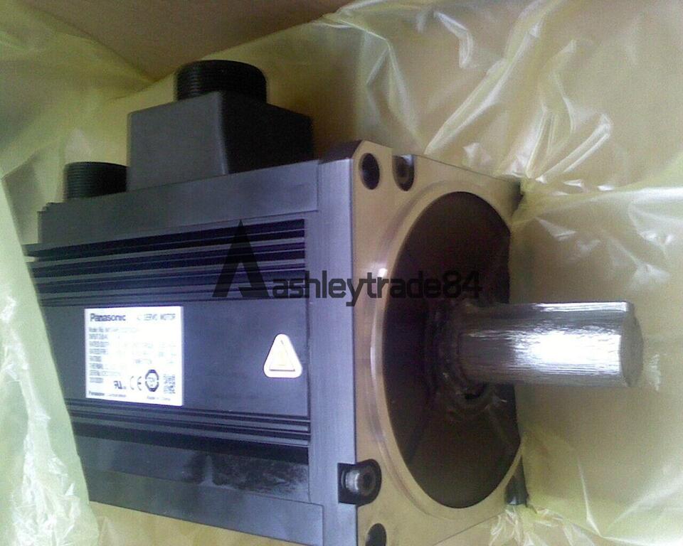 Efficient Motor Panasonic AC Servo Motor MHME152GCG - PANASONIC