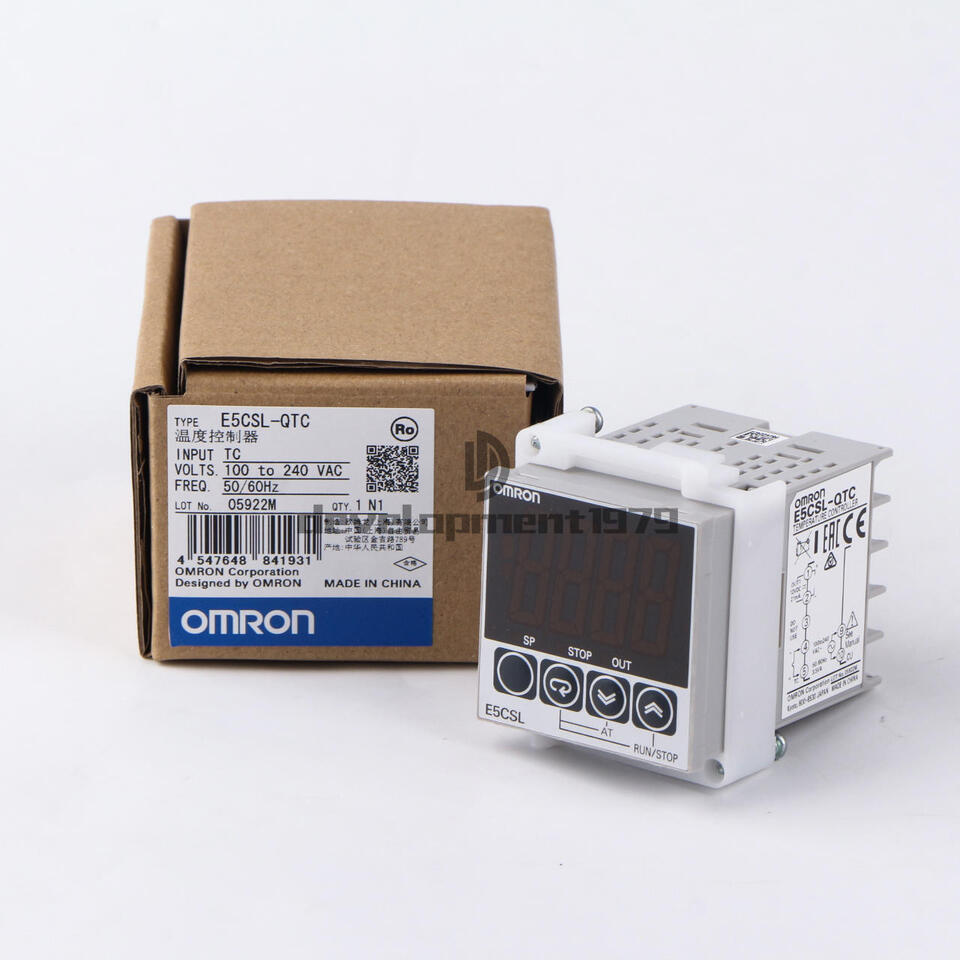 New One Omron Temperature Controller E5CSL-QTC 100-240VAC - OMRON