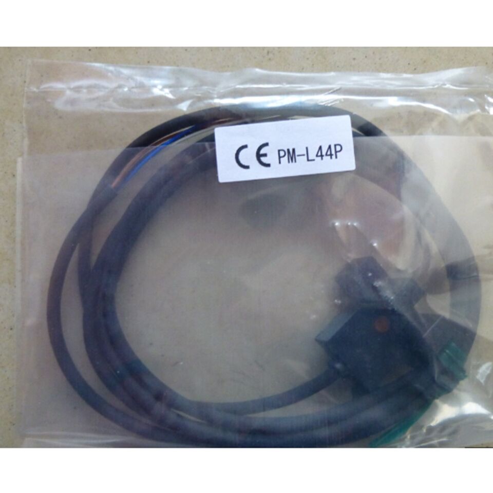new Panasonic SUNX PM-Y44P Photoelectric switch sensor 1PC PMY44P - PANASONIC
