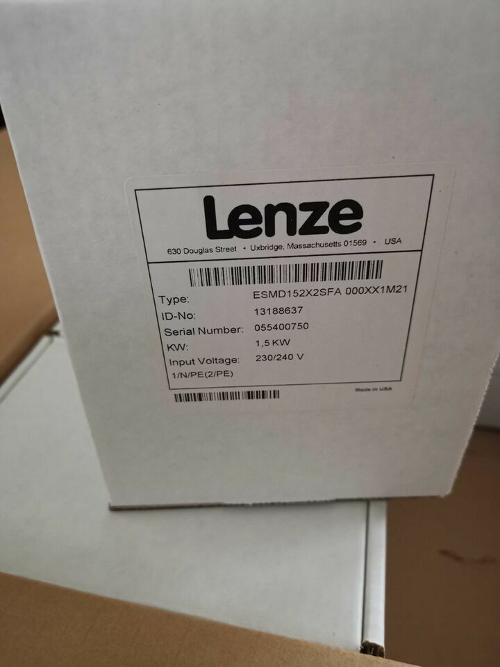 new Lenze Inverter ESMD152X2SFA  ping