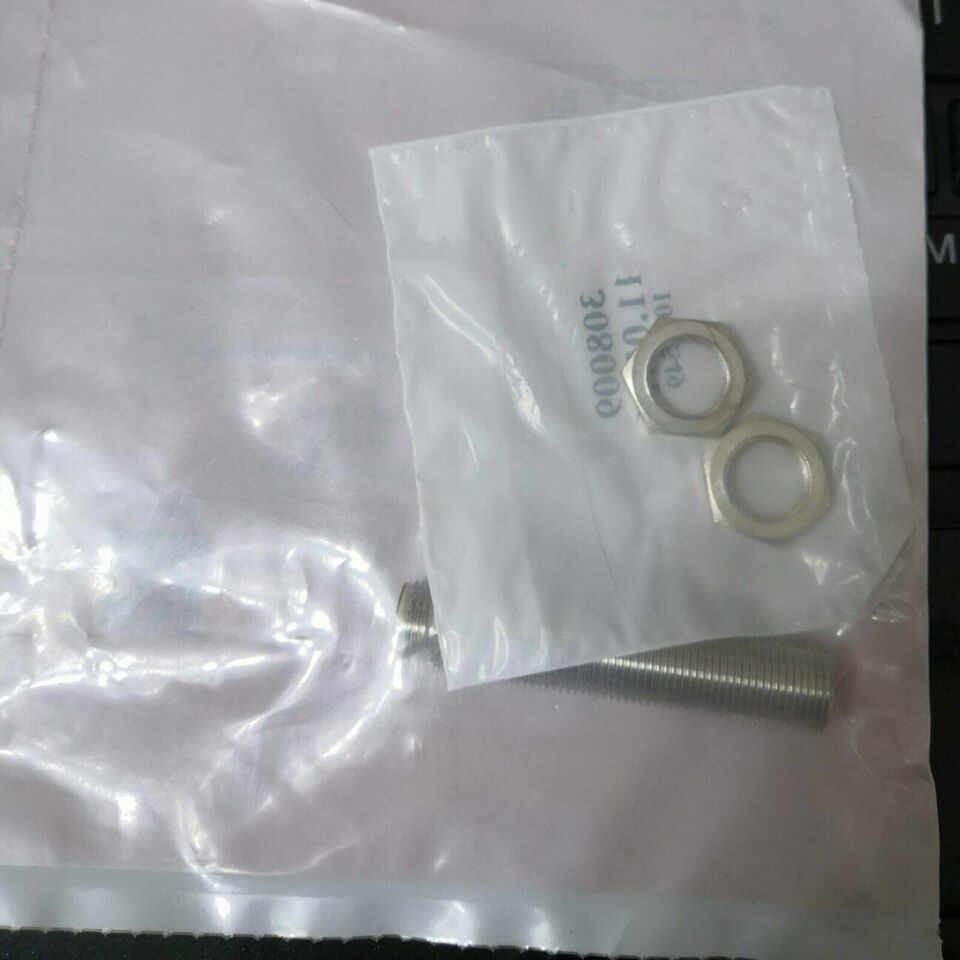 new For IFM IFS240 proximity switch - FOR