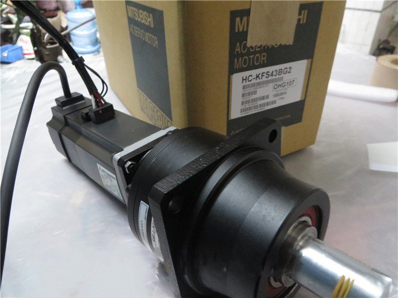 new 1PC Mitsubishi HC-KFS43G2 Servo Motor ping