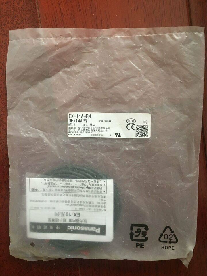new Panasonic EX-14A-PN SUNX Photoelectric Sensor 1PC EX14APN - PANASONIC