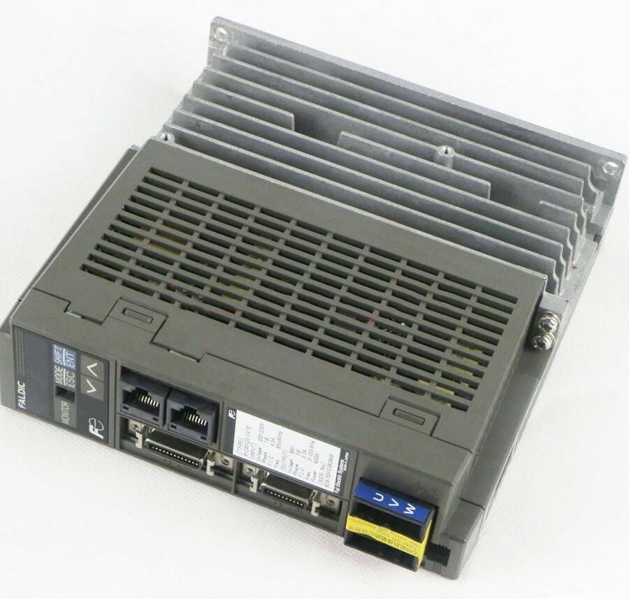 new 1PC FUJI RYC401D3-VVT2 RYC401D3VVT2 Servo Drive ping - FUJI