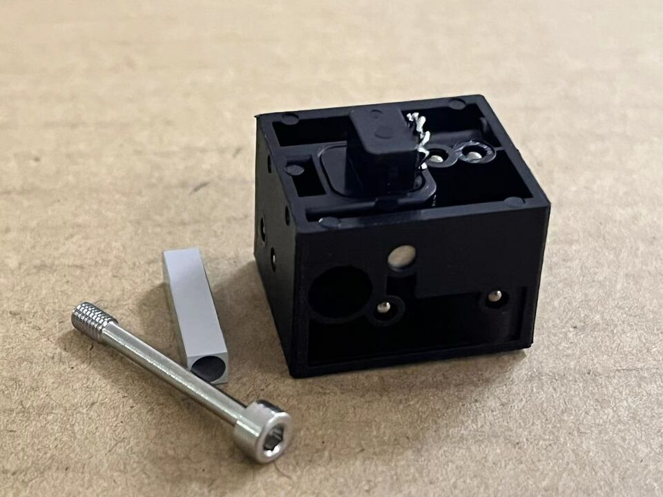 new 1PC Pneumatic Travel Switch 178563 SMPO-8E - KOEED