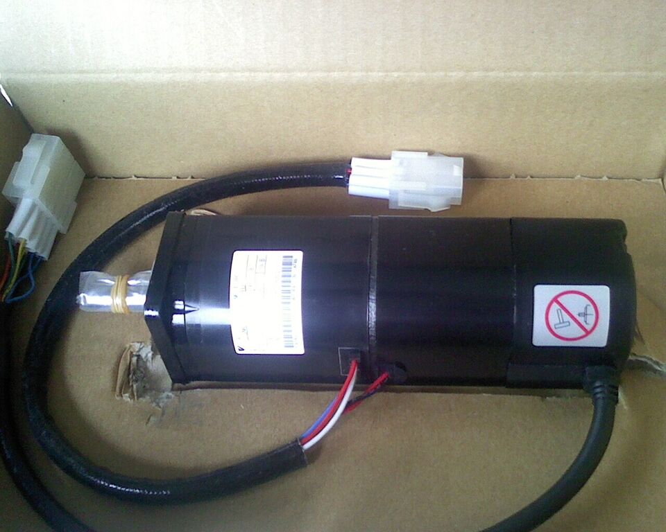 1PC YASKAWA SGM-A8A3TA11 SERVO MOTOR - YASKAWA