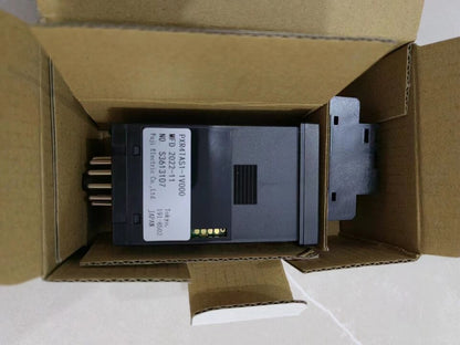 Fuji PXR4TAS1-1V000 Temperature Controller In Box - FUJI