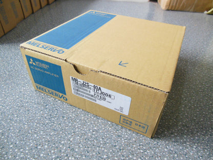 New 1PC Mitsubishi MRJ2S40A Servo Drive In-Box - MITSUBISHI