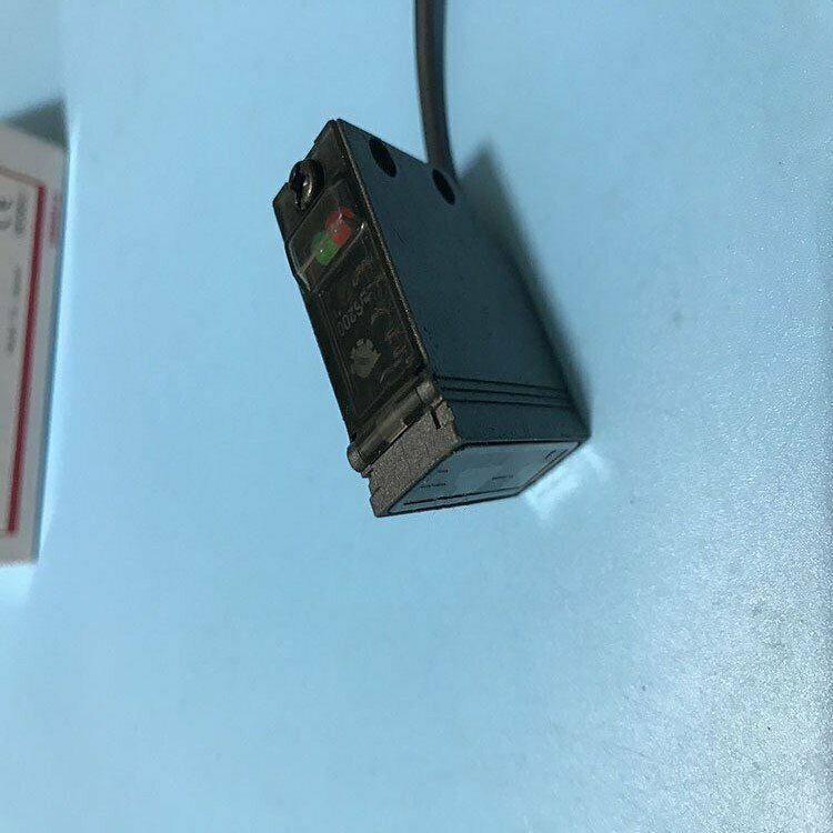 new 1PC  Panasonic Sunx RX-LS200 Photoelectricity Sensor RXLS200 Sunx