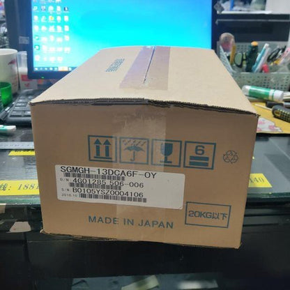 new 1PC YASKAWA SGMGH-13DCA6F-OY Servo Motor In Box ping