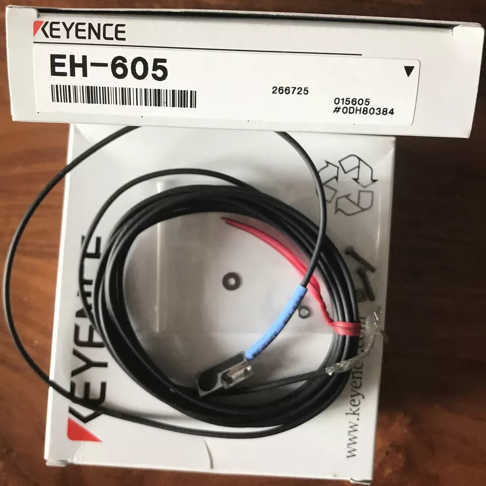 new 1PC Keyence EH-605 Proxinity Sensor EH605 In Box - KEYENCE