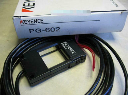 new 1PC Keyence Fiber Amplifier Sensor PG-602 PG602 In Box - KEYENCE