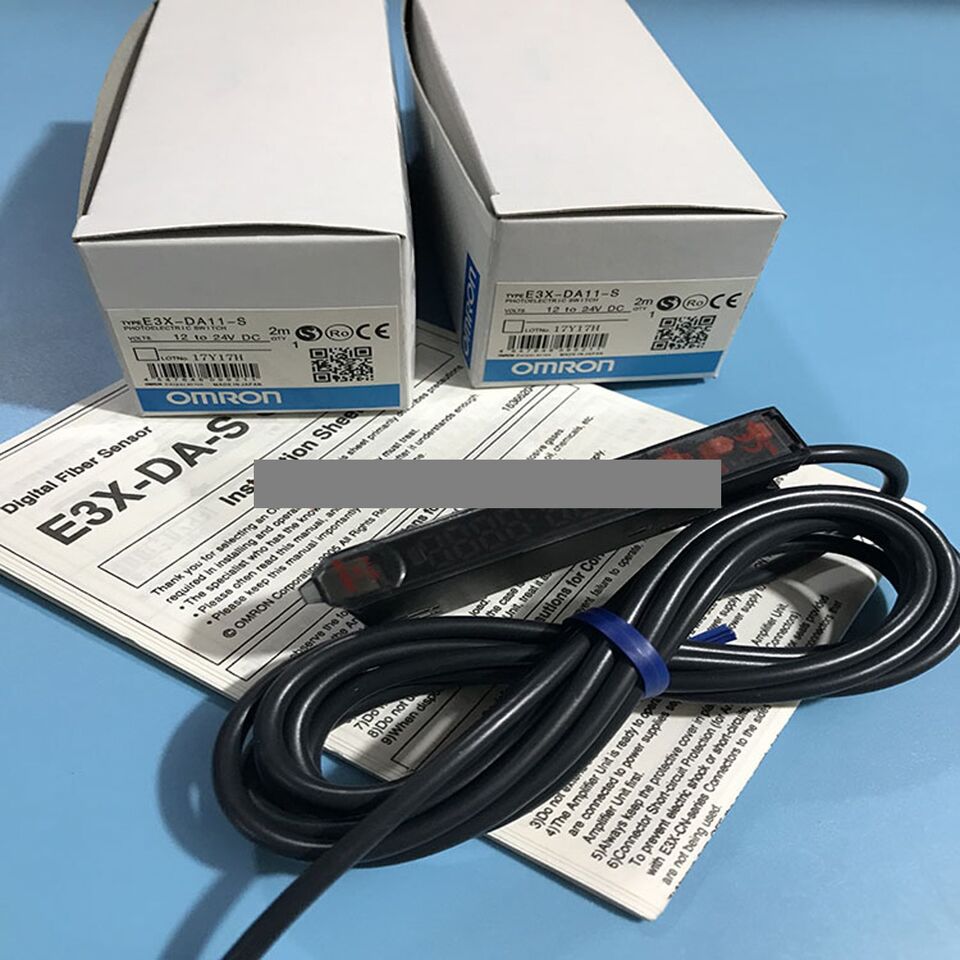 new Omron E3X-DA11-S Photoelectric Switch One E3XDA11S - OMRON