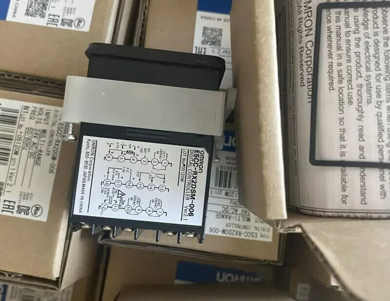 Omron E5CC-RX3ASM-000 Temperature Controller - OMRON