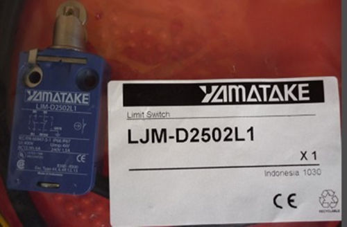 new   AZBIL  LJM-D2502L1   limit switch