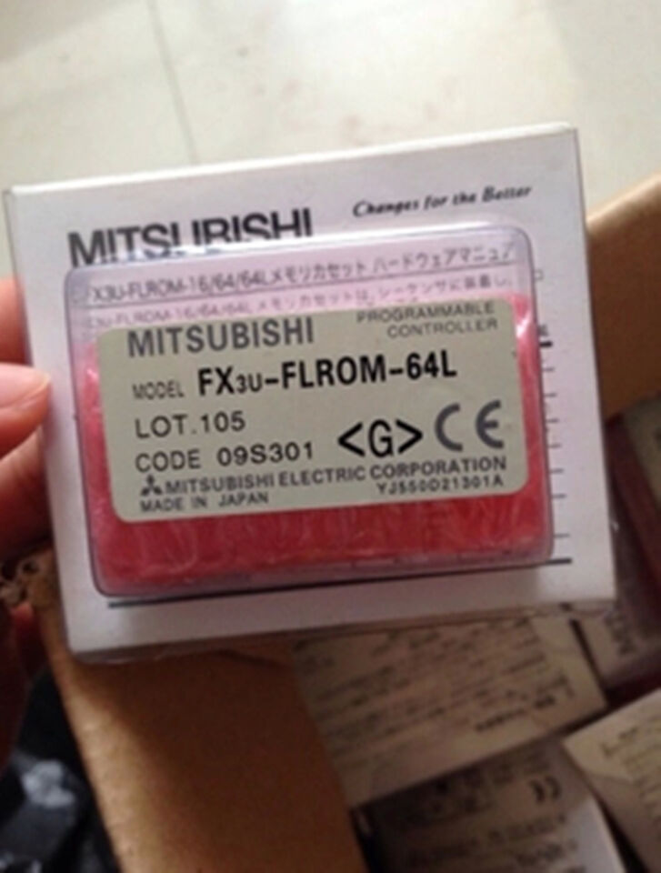 new 1PC Mitsubishi series memory card FX3U-FLROM-64L FX3UFLROM64L In Box - MITSUBISHI