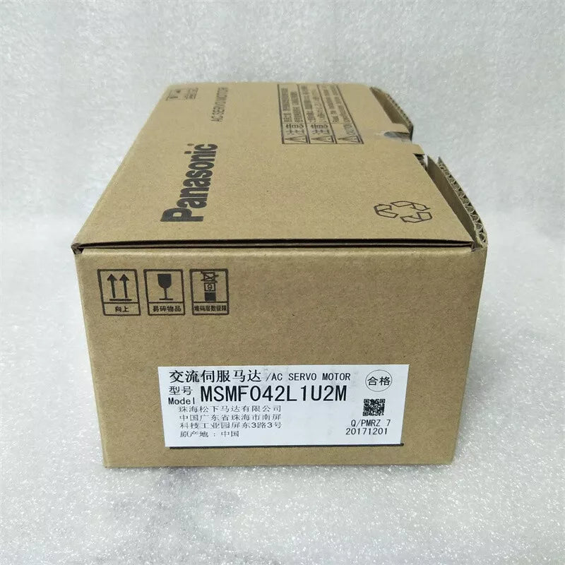 new 1PC Panasonic MSMF042L1U2M AC Servo Motor In Box ping - PANASONIC