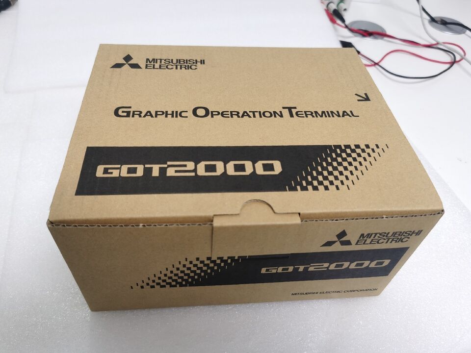 new 1PC Mitsubishi GT2505-VTBD Touch Screen In Box ping - MITSUBISHI