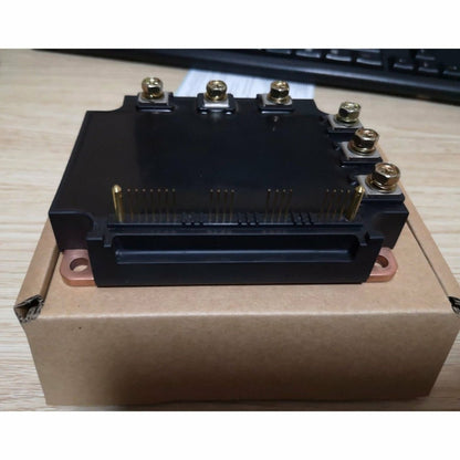 new 1PC  Mitsubishi PM100CSD060 IGBT Module In Box