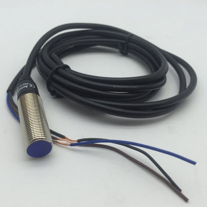 new Autonics PRD12-4DN2 Proximity Sensor One PRD124DN2 - AUTONICS