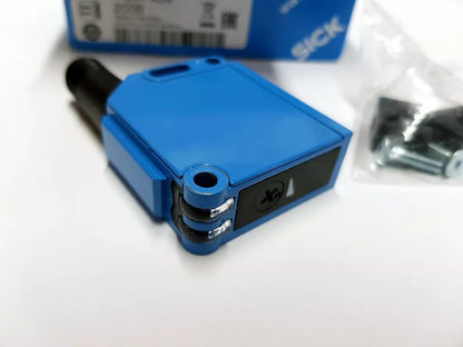 new 1PC Sick WTF12-3P2431 Photoelectirc Sensor WTF123P2431 ping - SICK