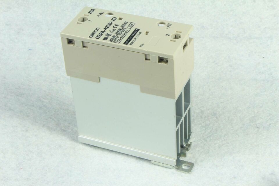 Omron G3PA-420B-VD Solid State Relay - OMRON