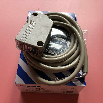 new Panasonic NX5-PRVM5B Photoelectric Sensor 1PC NX5PRVM5B - PANASONIC
