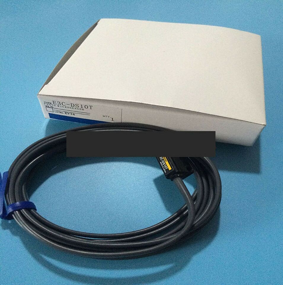 Omron E3C-DS10T Photoelectric Switch - OMRON