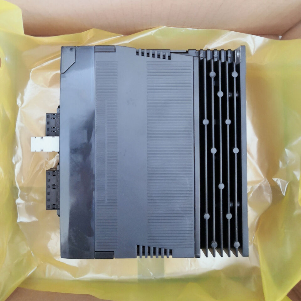 new 1PC Omron R88D-KN01H-ML2 Servo Drive R88DKN01HML2 In Box ping - OMRON