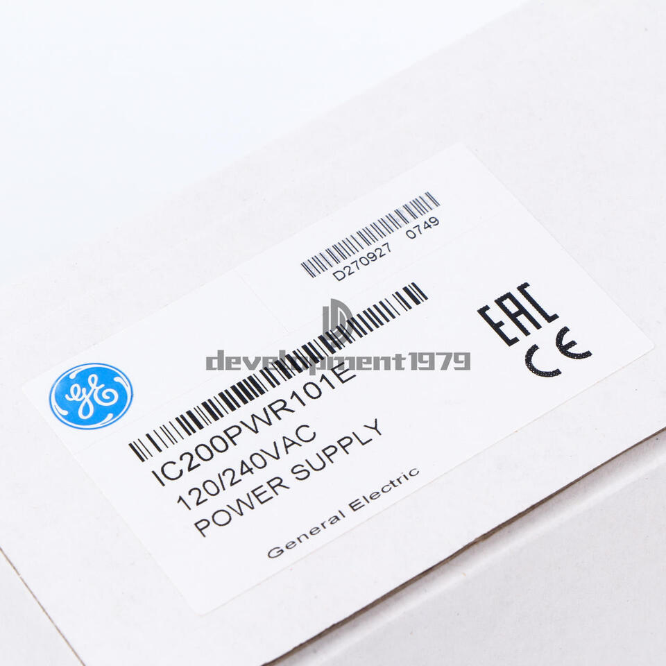 ONE GE FANUC IC200PWR101 Power Supply Module - GE FANUC