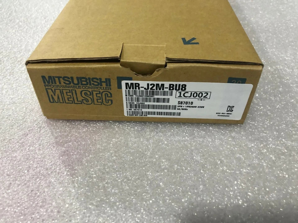 new Mitsubishi MR-J2M-BU8 Servo Drive 1PC MRJ2MBU8 ping