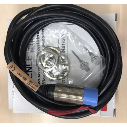 new 1PC Keyence EV-118UC Proximity Switch Sensor EV118UC - KEYENCE