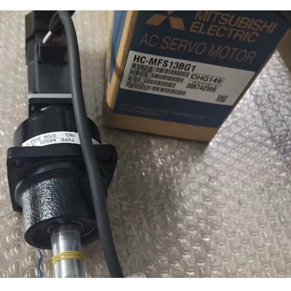 new 1PC  Mitsubishi HC-MFS13BG1 Servo Motor In Box ping