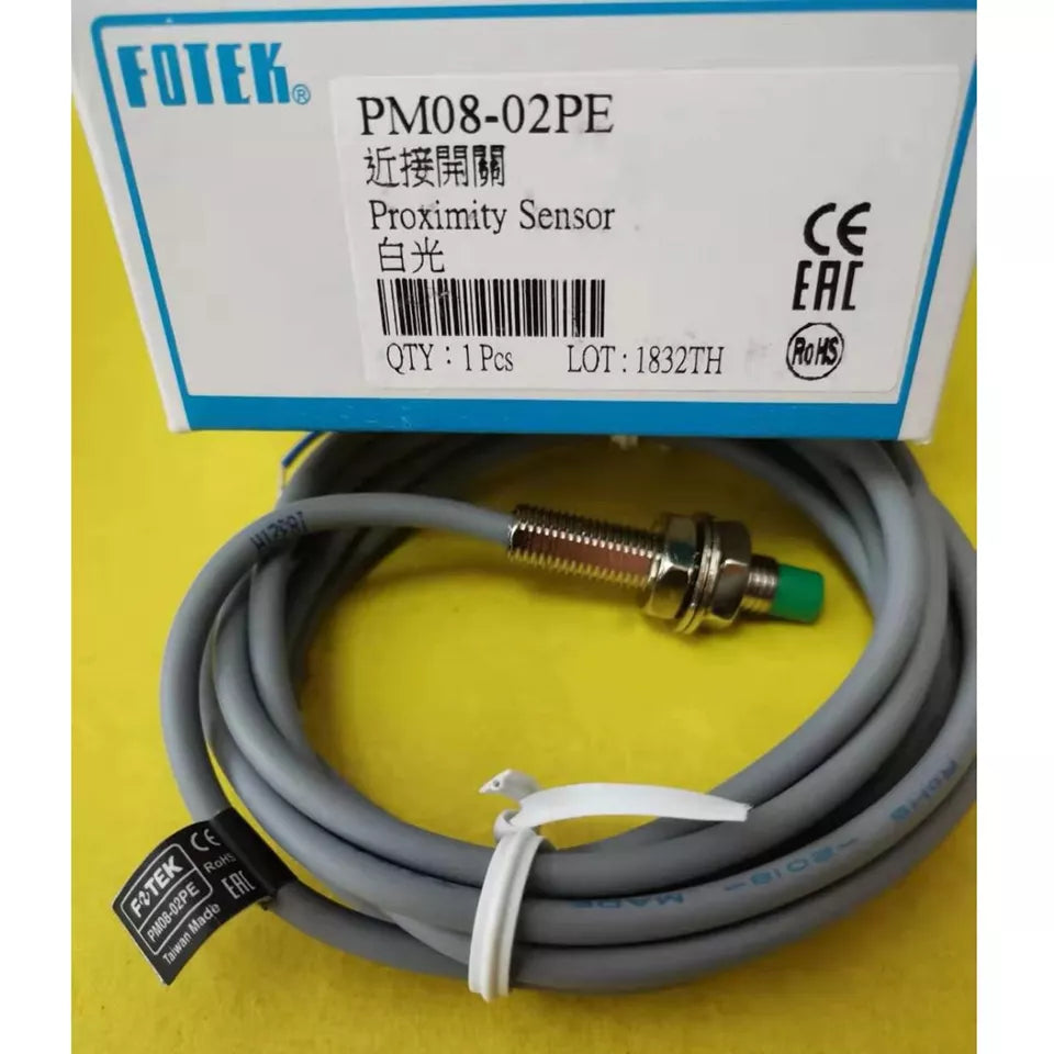 new 1PC  Fotek PM08-02PE Proximity Sensor PM0802PE