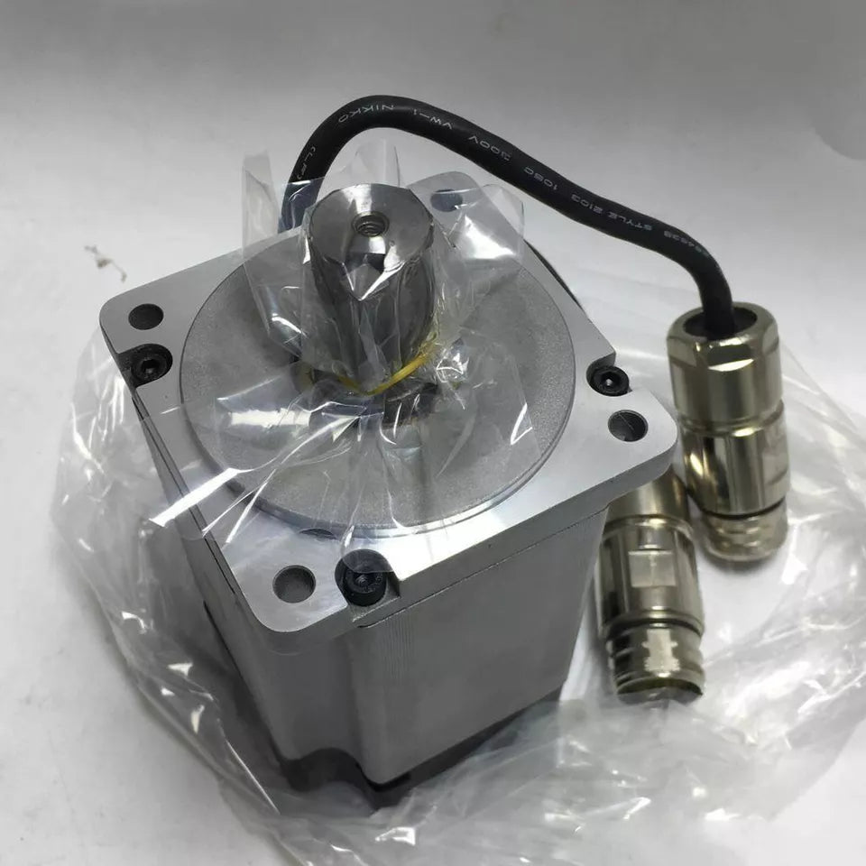Omron R88M-G75030H-S2-D Servo Motor 1PC - High Precision Motor Control with 24V DC Input - OMRON